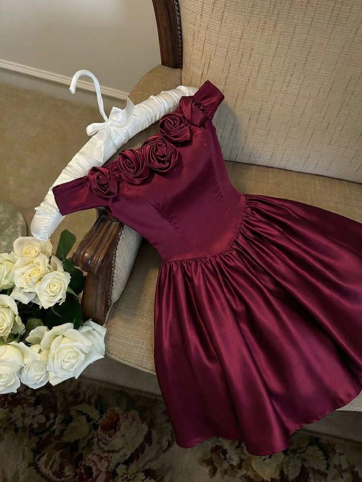 Elegant Burgundy Satin A Line Mini Birthday Outfits Short Graduation Homecoming Dress