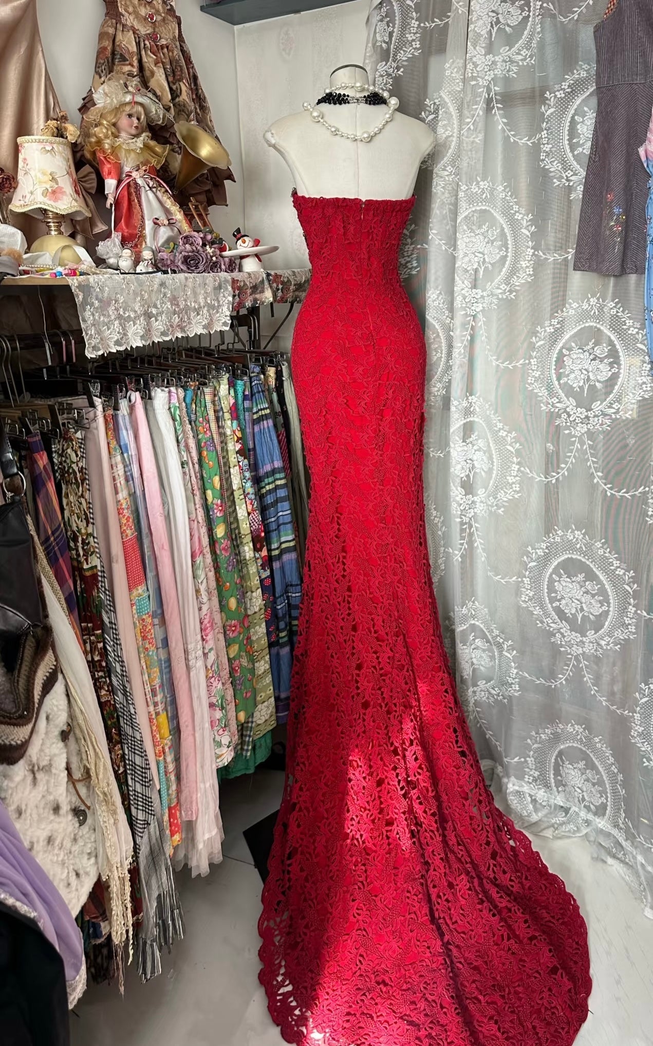 Red Lace Prom Dresses Beaded Strapless Mermaid Engagement Dress