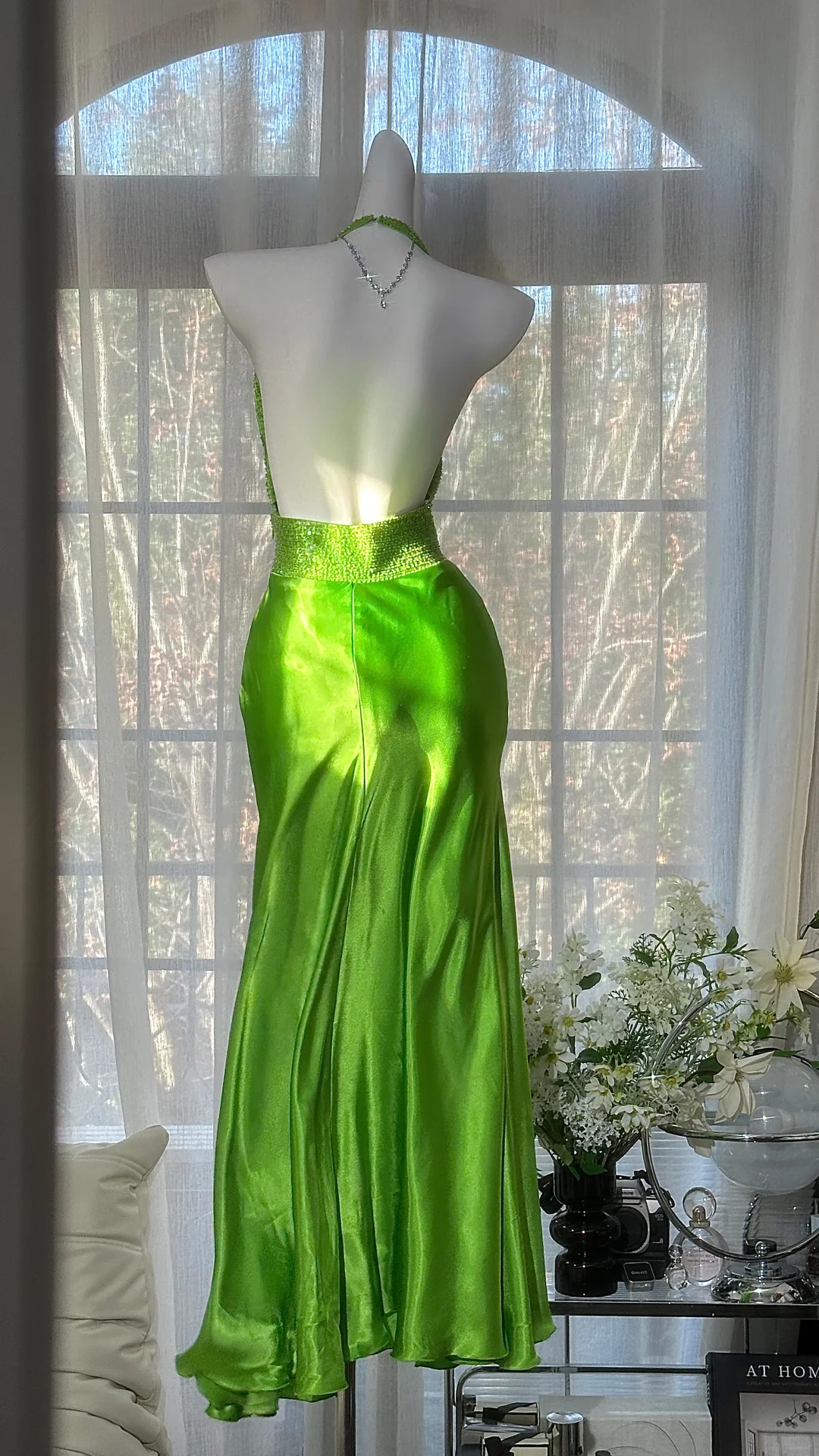 Vintage Mermaid Halter Beaded Wedding Party Dress Green Satin Open Back Long Prom Dresses