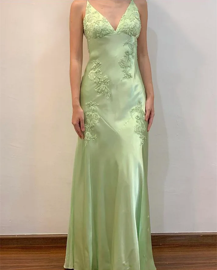 Green V-Neck Appliques Satin Mermaid Party Dress Open Back Evening Gowns