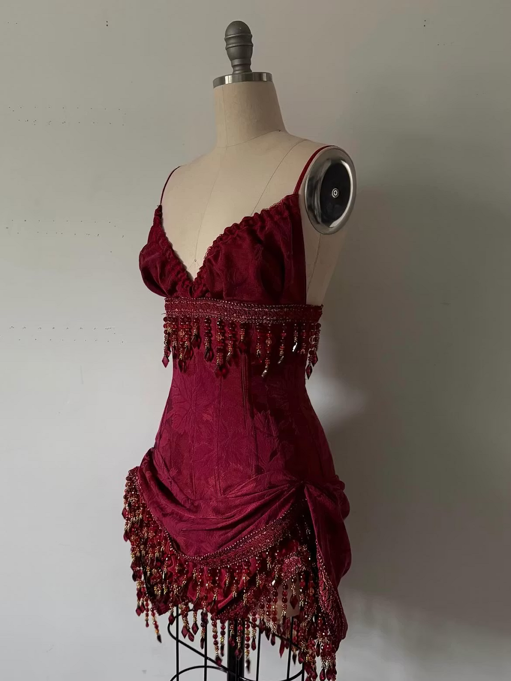 Straps V Neck Burgundy Short Dress Satin Prom Gown Beaded