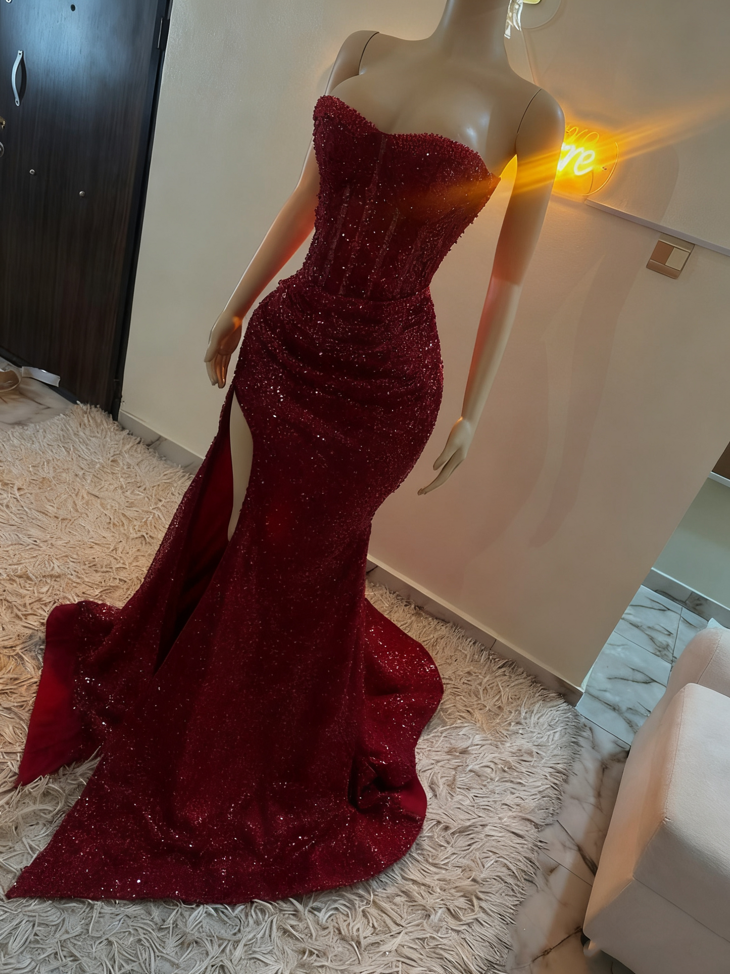 Stunning Mermaid Red Formal Dresses Strapless Leg Slit Prom Dress Tight