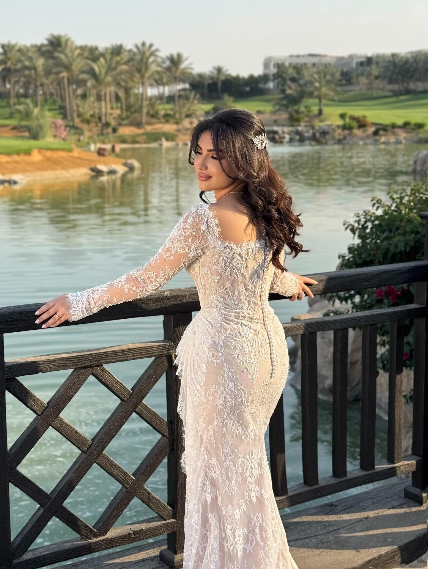 Timeless Long Sleeve Wedding Dresses Elegant Lace Mermaid Bride Dress