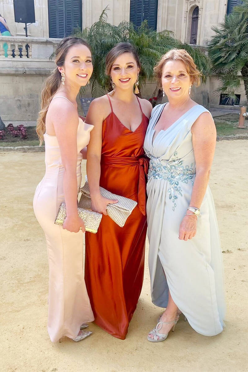 Straps V-Neck Orange Long Dress Formal Outfit Elegant Prom Dresses