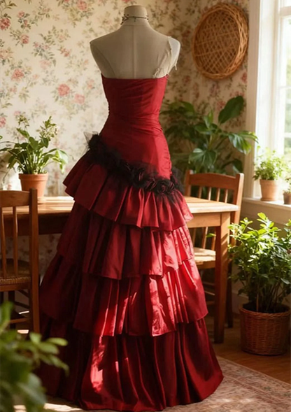 Elegant Red Gothic Tiered Ball Gown Strapless Ruffle Prom Dress Long