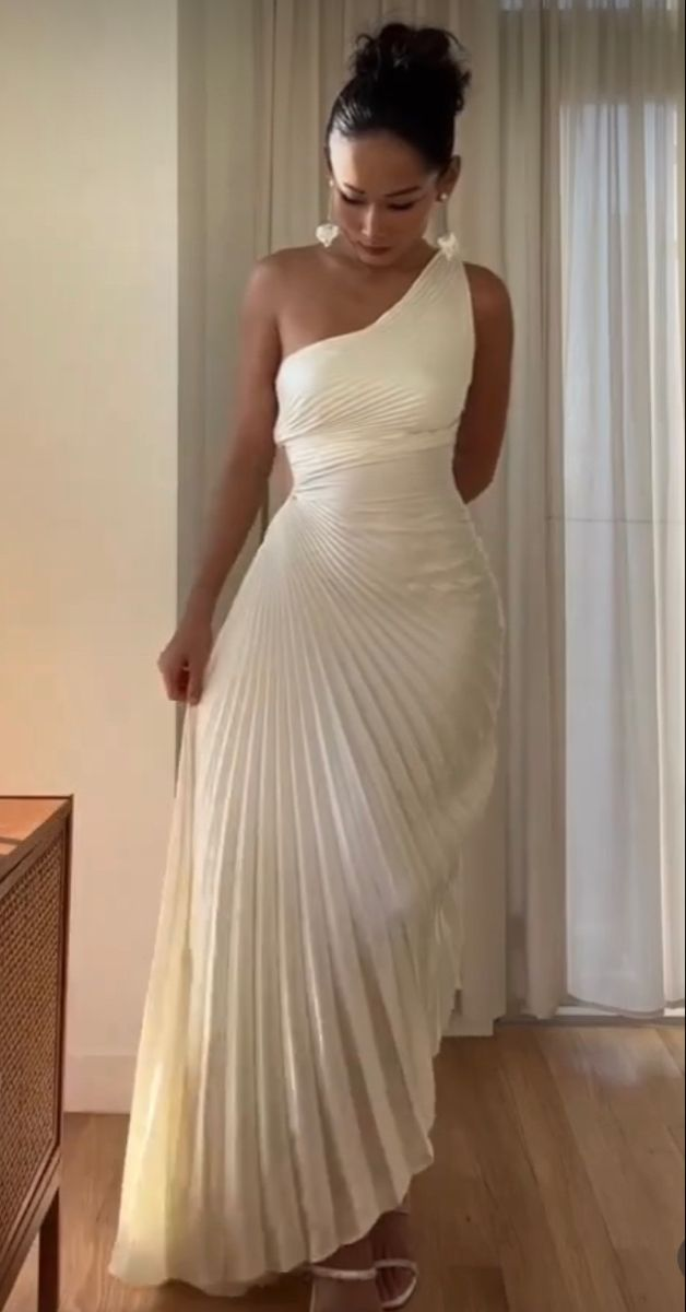 One Shoulder Mermaid Satin Prom Dresses Pleated Formal Party Gown