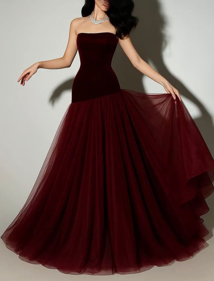 Vintage Mermaid Strapless Burgundy Tulle Long Prom Dresses 20th Birthday Outfits Evening Gown