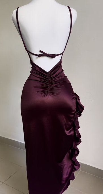 Chic Tight Short Prom Dress Ruffled trim Side Slit Party Dresses