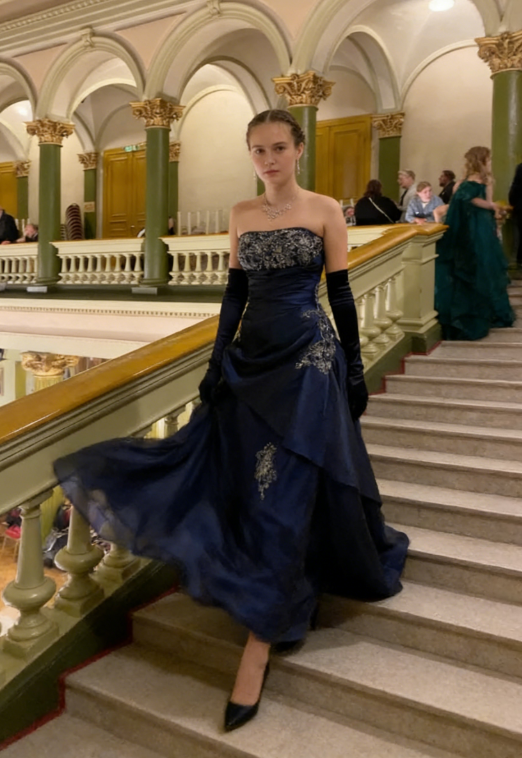 Vintage Navy Blue Exquisite Floral Long Satin Ball Gown Evening Dress