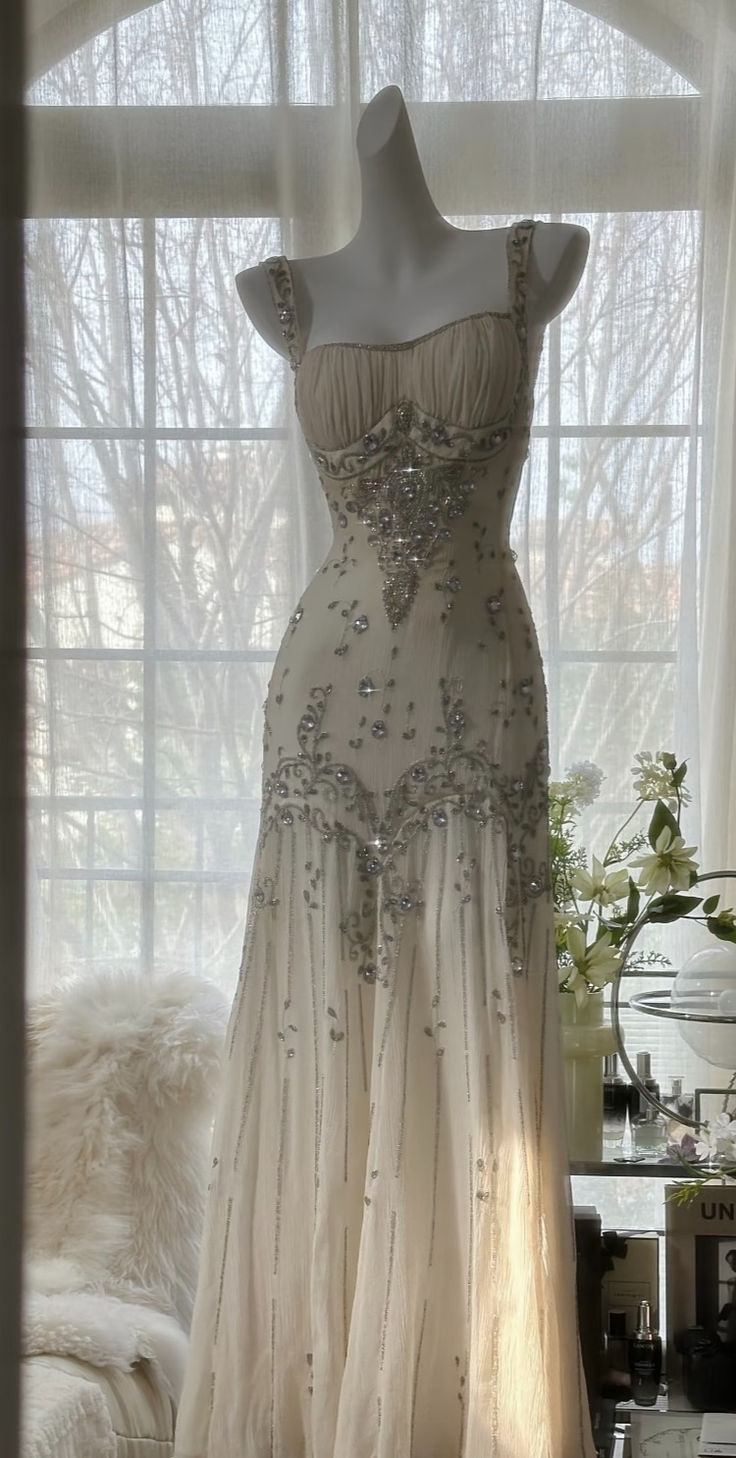 Luxury Straps Beaded Chiffon Long Prom Dress Open Back Formal Dresses