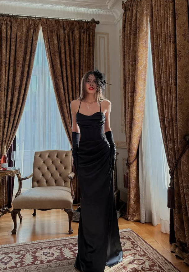 Elegant Black Fitted Formal Dress Woman Elegant with Gloves