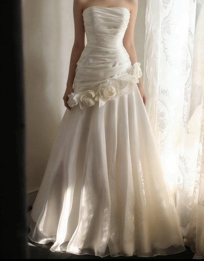 Ruched Bodice Mermaid Long Wedding Dress Cascading Floral Applique Formal Dresses