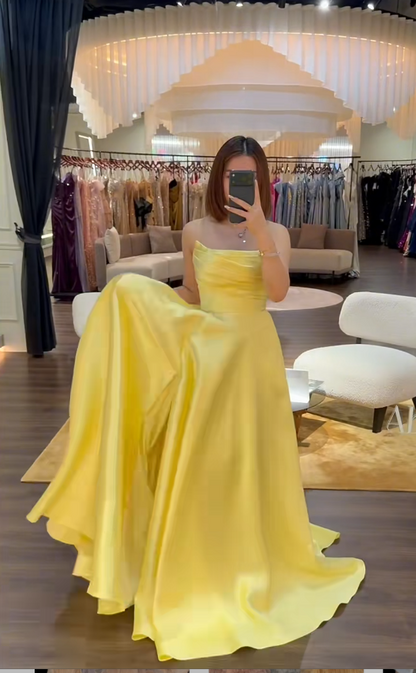 Elegant A-line Yellow Long Prom Dresses Strapless Party Gown with Pocket