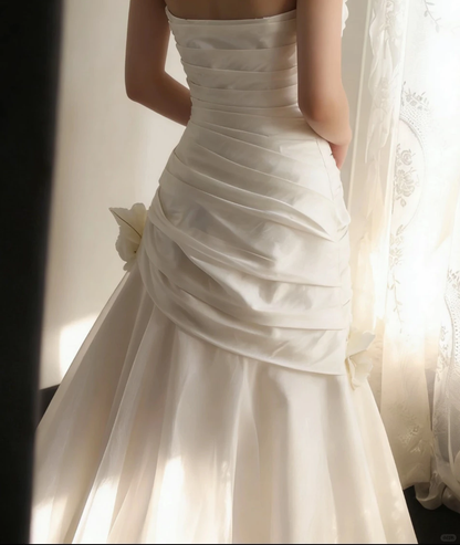Ruched Bodice Mermaid Long Wedding Dress Cascading Floral Applique Formal Dresses