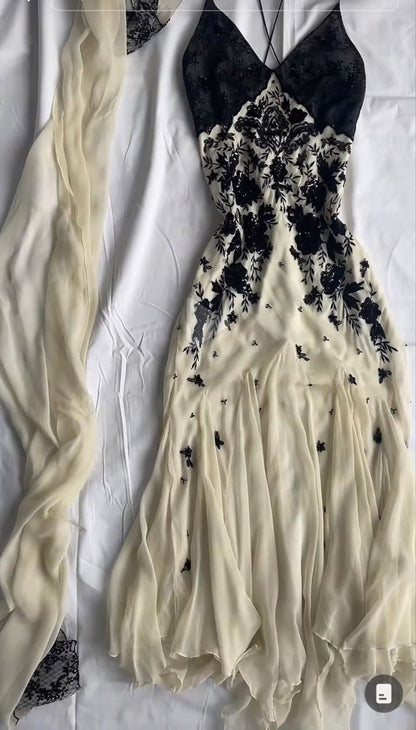 Mermaid Spaghetti Strap Chiffon Applique Long Prom Dresses with Scarf