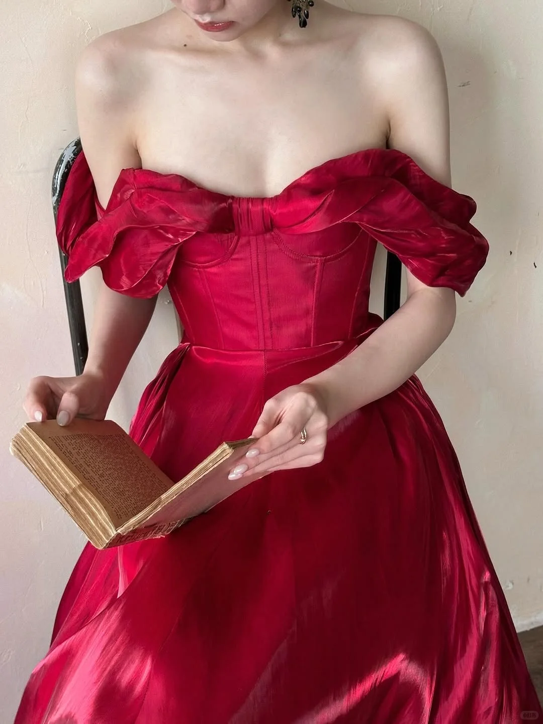 Classy A Line Party Dress Outfits Off the Shoulder Satin Long Prom Dress