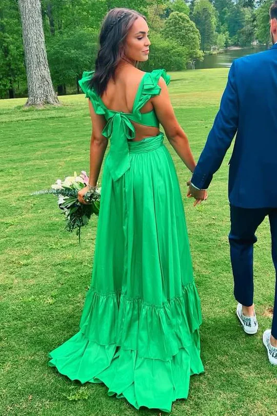 Cute Green A-Line V-Neck Prom Dress Layered Lady Dress for Special Occasion