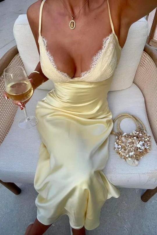 Yellow Spaghetti Straps V-Neck Lace Appliques Prom Outfit Casual Maxi Dress