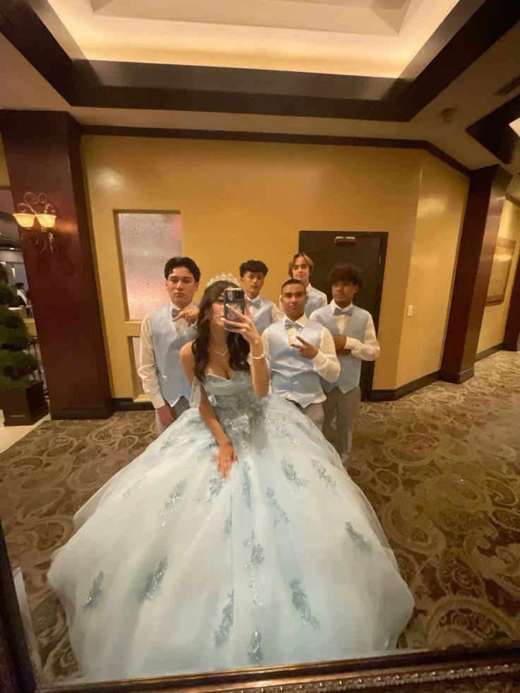 Luxury Off The Shoulder Blue Ball Gown Birthday Dress Princess Sweet 16 Dresses