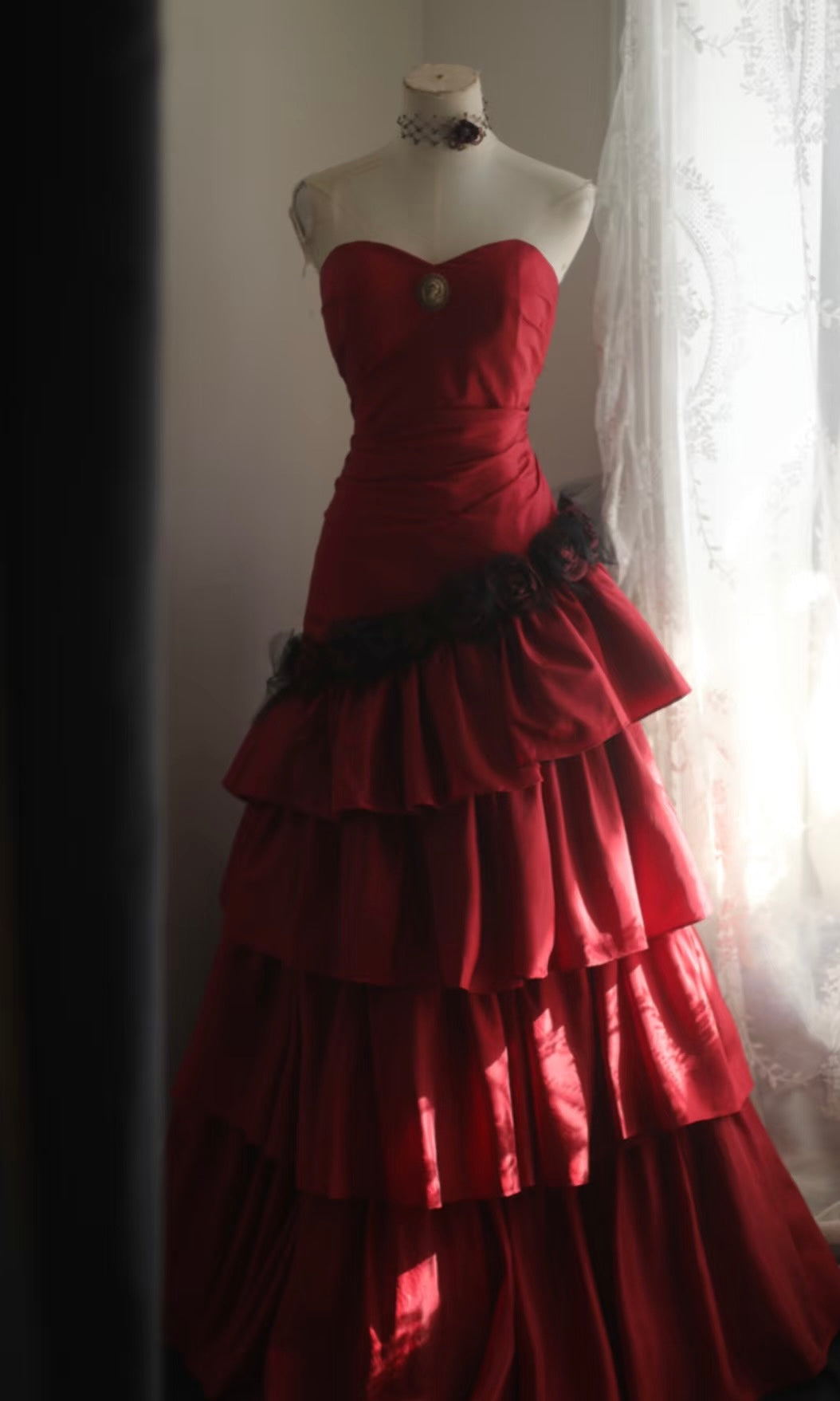 Sweetheart Red A Line Layered Prom Dress Princess Satin Formal Dresses