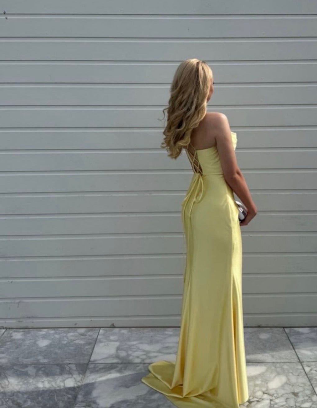 Yellow Sheath Stain Prom Dress Leg Slit Ruched Strappy Evening Gown