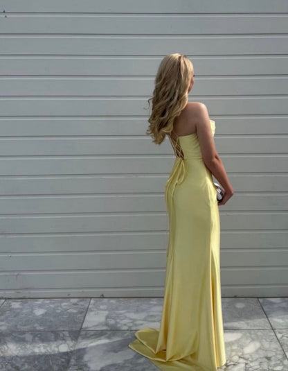 Yellow Sheath Stain Prom Dress Leg Slit Ruched Strappy Evening Gown