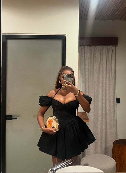 Elegant Satin Short Black Dresses for Graduation Off Shoulder