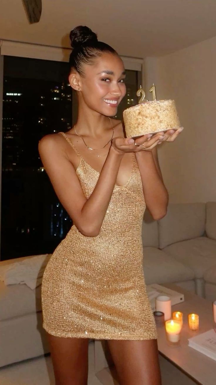 V Neck Gold Sequin Dress Short Graduation Cocktail Gown