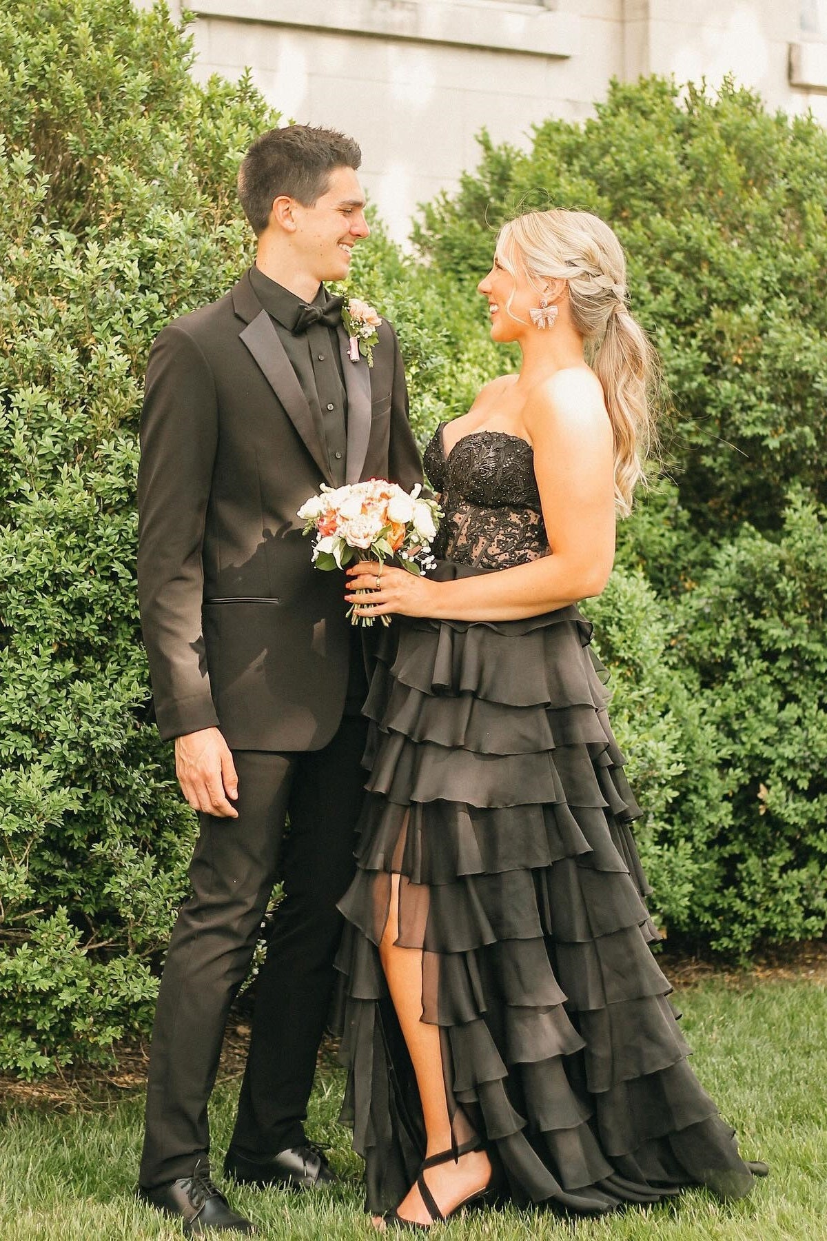 Elegant Ruffle Long Prom Dresses A Line High Slit Dress Outfit