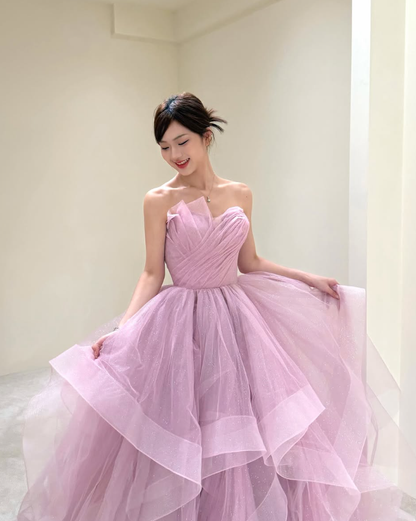 Sweetly Ball Gown Strapless Ball Dresses Ruffle Black Tulle Prom Dress