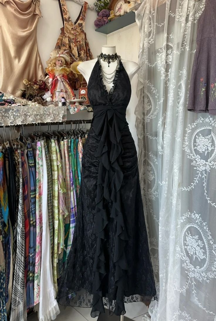 Black Elegant Vintage Prom Party Gown A Line Evening Dress