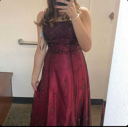 Burgundy Straps Exquisite Beaded Long Formal Dress Woman Party Dresses