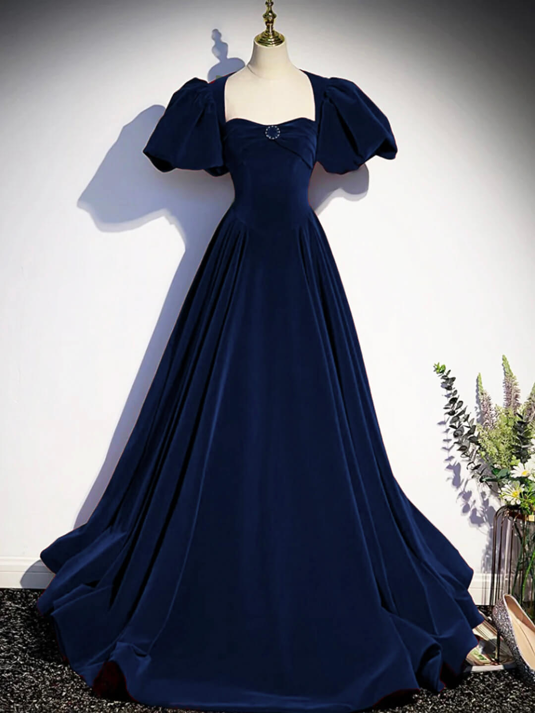 Best Navy Blue Velvet Prom Gown Short Sleeves Birthday Party Dresses
