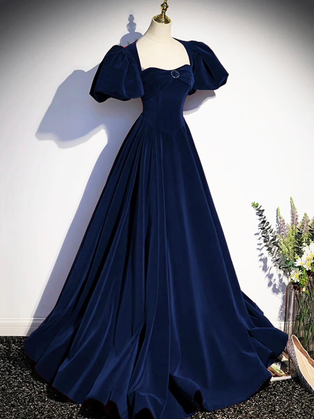 Best Navy Blue Velvet Prom Gown Short Sleeves Birthday Party Dresses