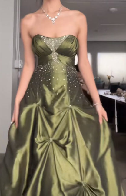 Forest Green Ball Gown Long Prom Dresses With Silver Beads Sweet Strapless Satin Evening Dress