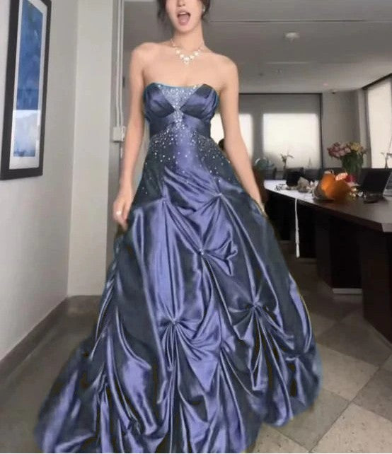 Forest Green Ball Gown Long Prom Dresses With Silver Beads Sweet Strapless Satin Evening Dress