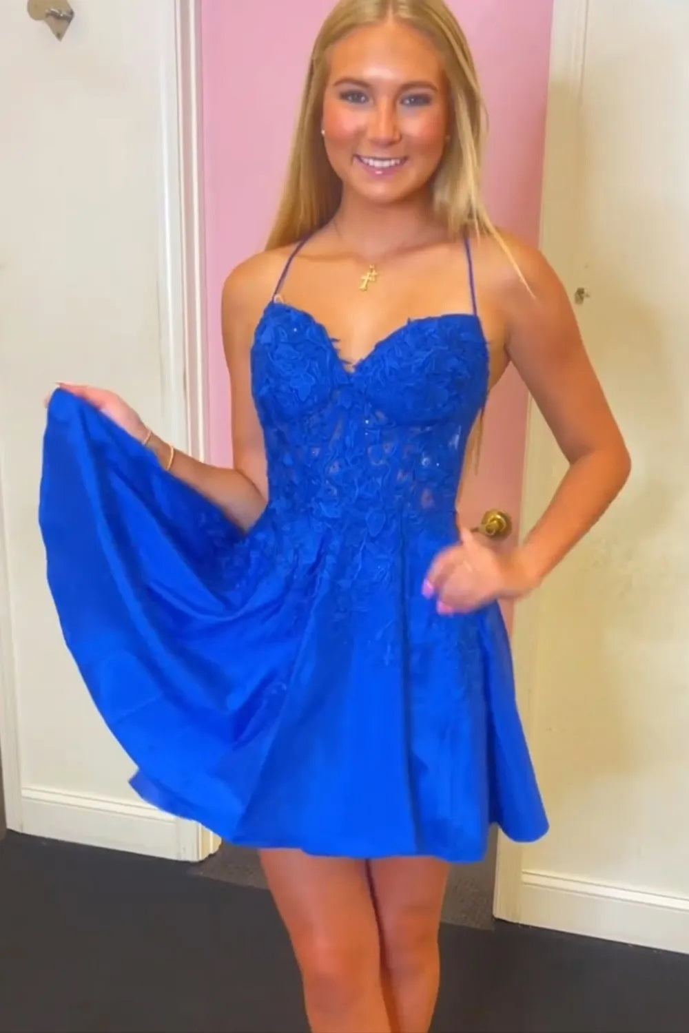 Short Royal Blue Cocktail Dresses Lace Applique Semi Formal Dress for Woman