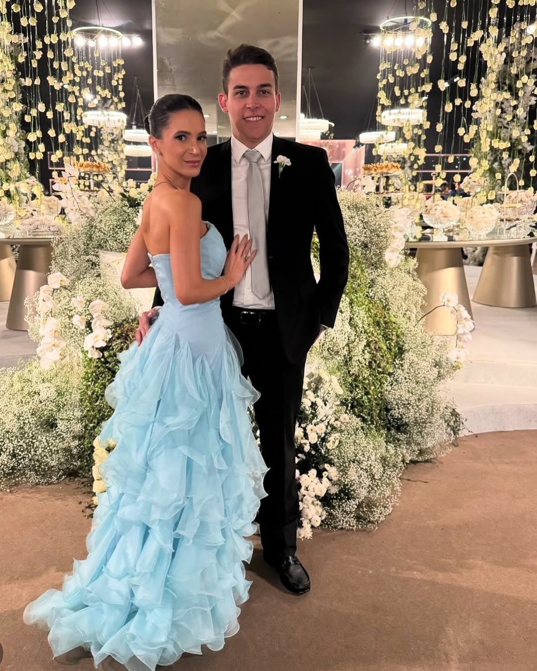 Luxury Ruffled Prom Dress Long Ball Gown Organza Wedding Guest Dresses