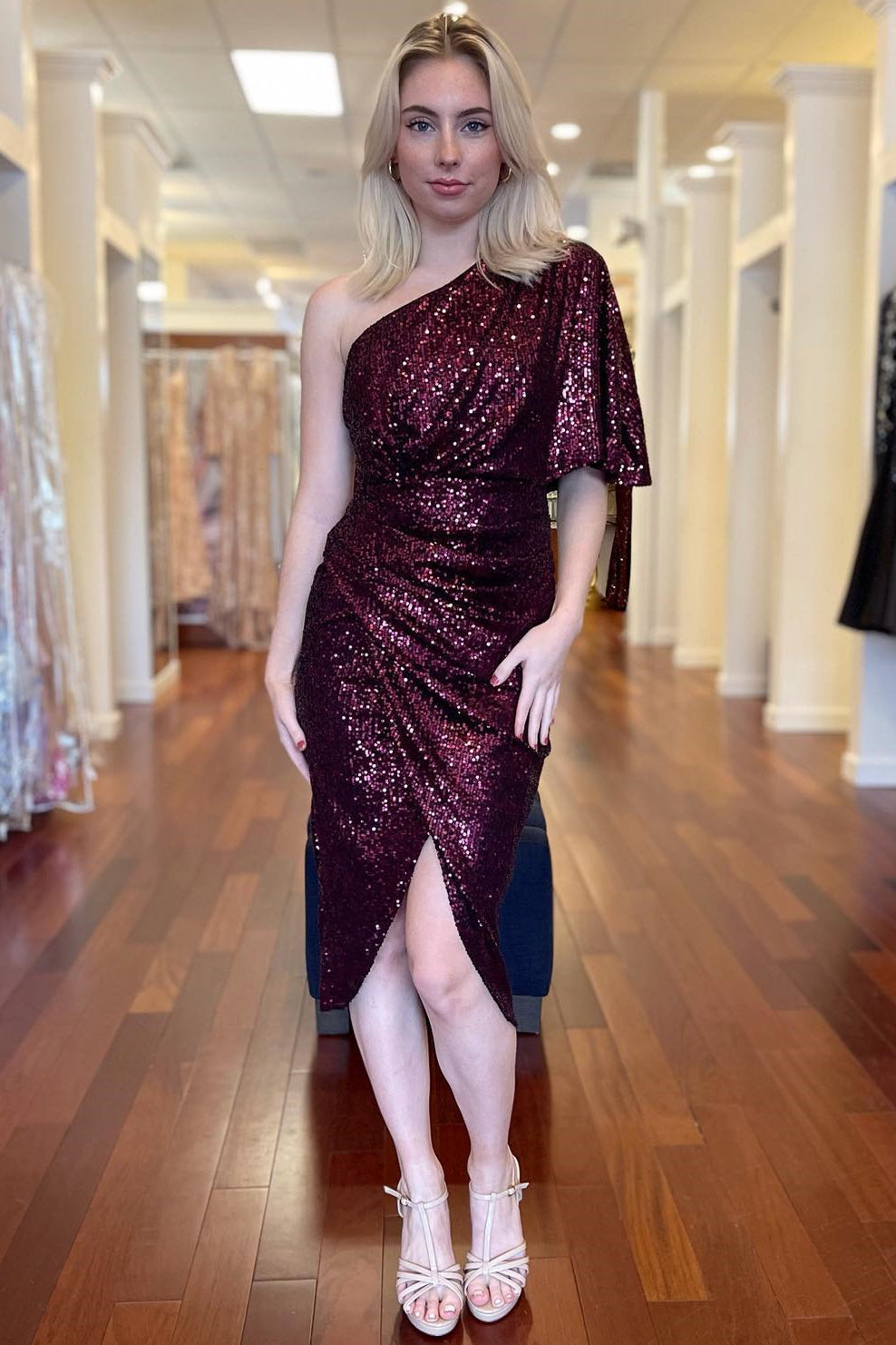 High-Low Burgundy Sequins Cocktail Dress Prom Party