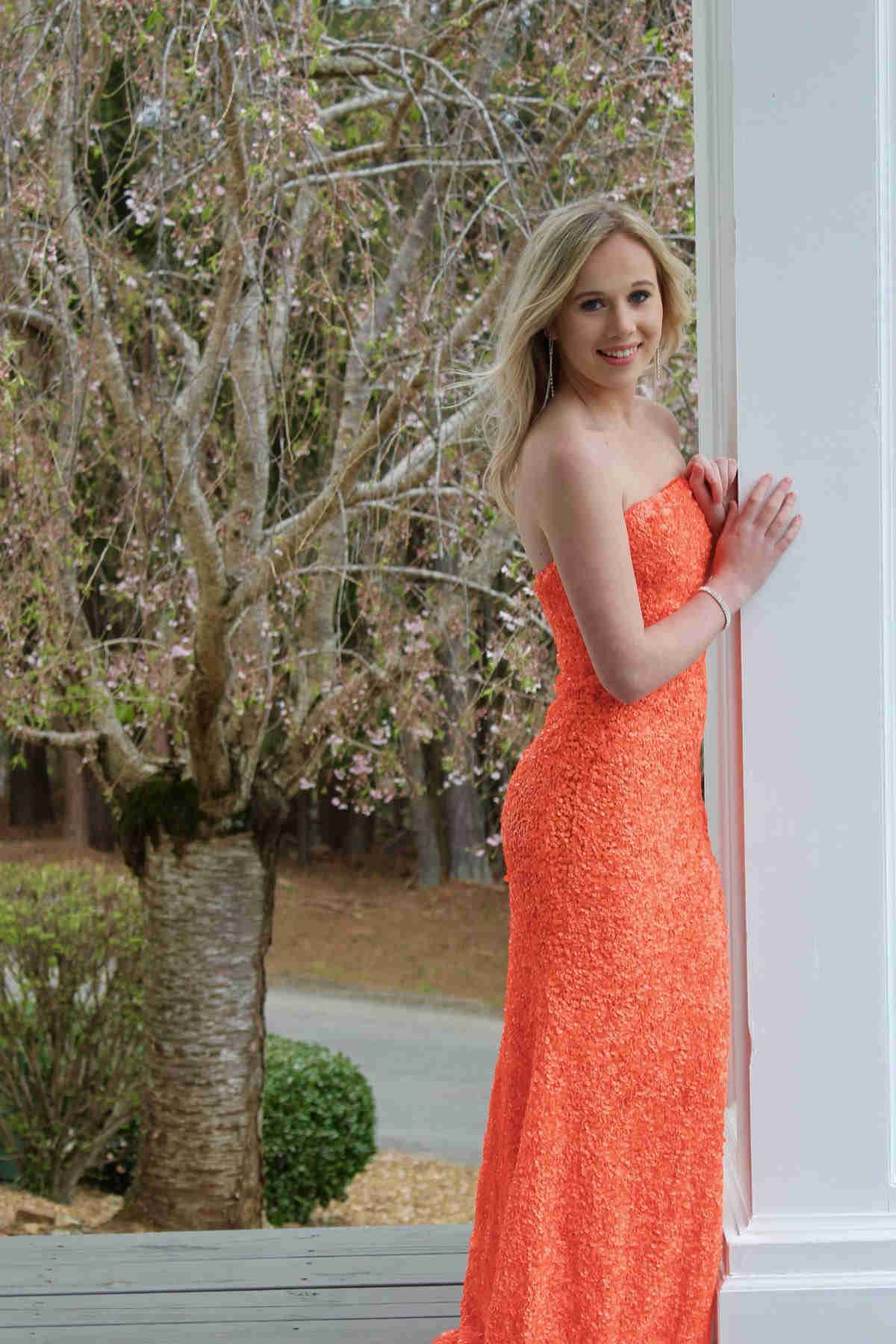 Strapless Pink Sequins Prom Dress with Slit Mermaid Graduation Dresses