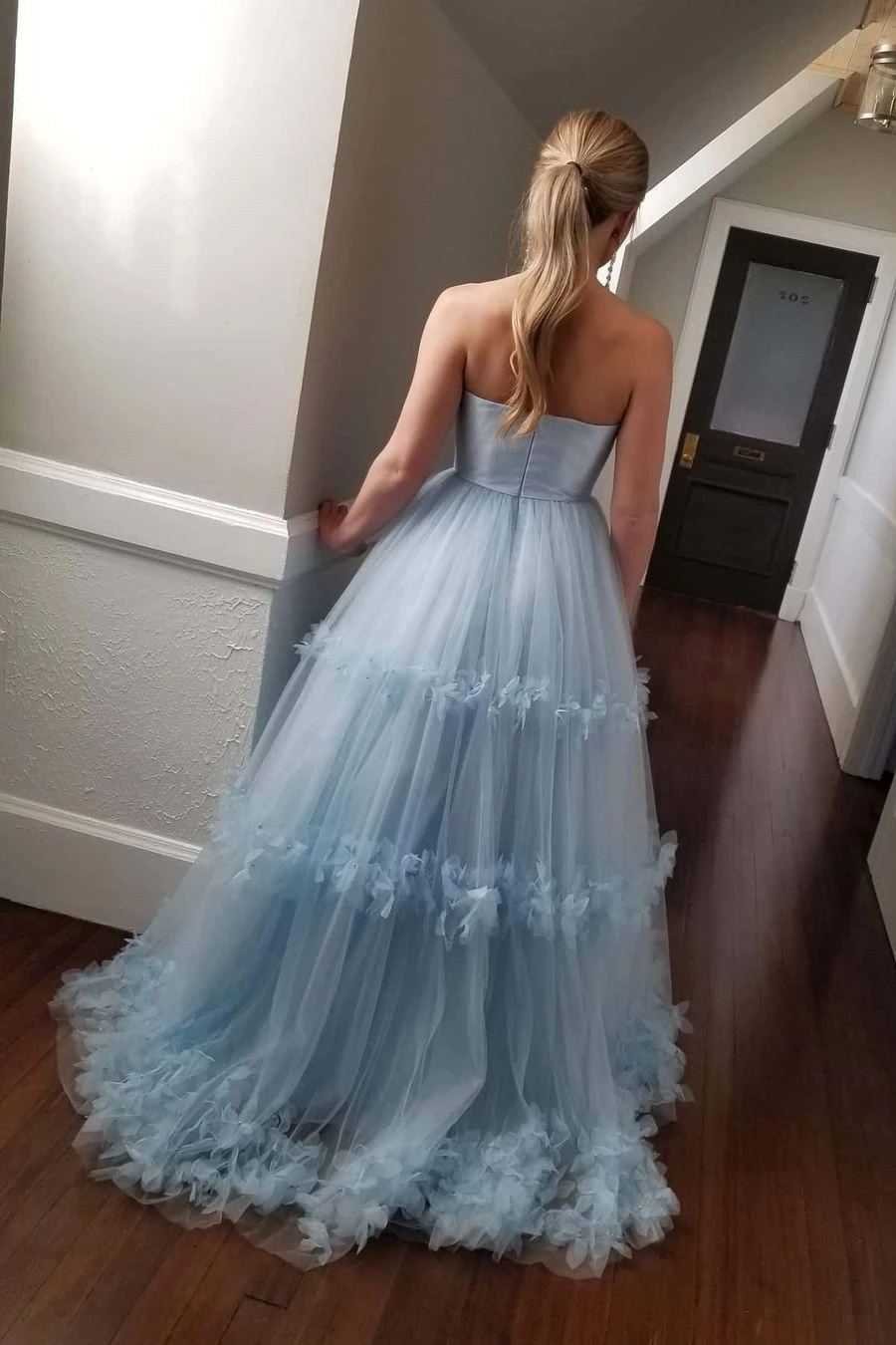 Light Blue Strapless Long Prom Dresses Tulle Graduation Gown
