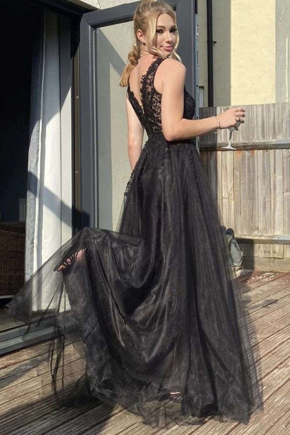 A Line V Neck Black Tulle Prom Dress Long Formal Evening Dresses