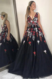 Black Floral Embroidery V-Neck Beaded Long Prom Dresses With Appliques