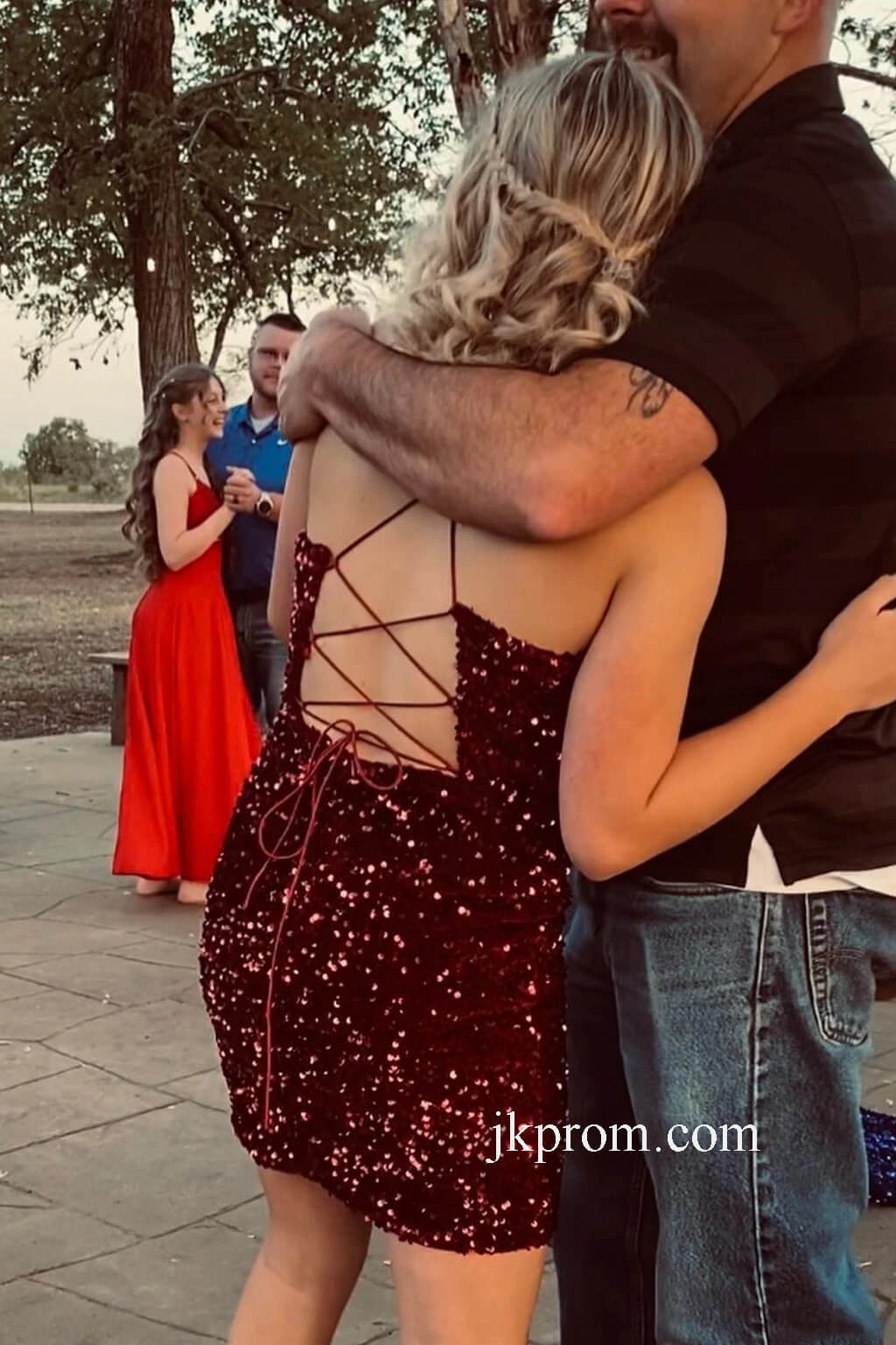 Sexy-Burgundy-Sequin-Glitters-Bodycon-Mini-Party-Dress