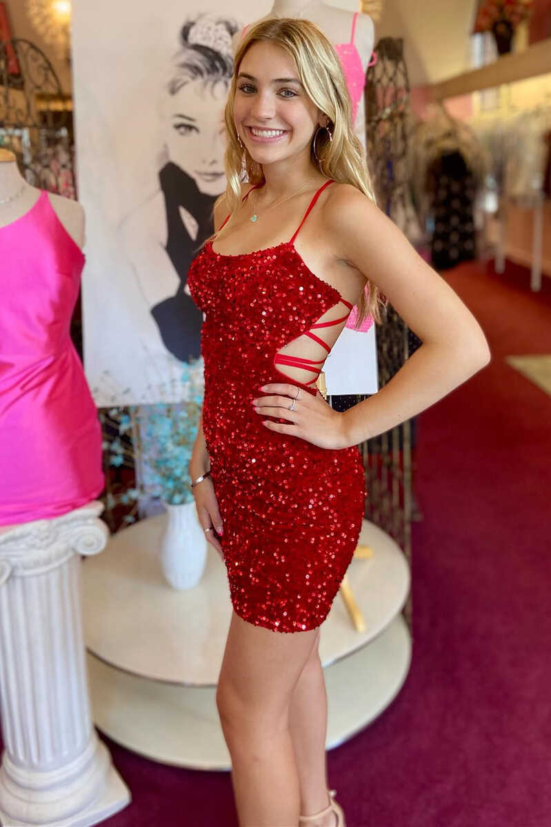Sheath/Column Scoop Neck Short/Mini Sequined Red Homecoming Dress With Sequins